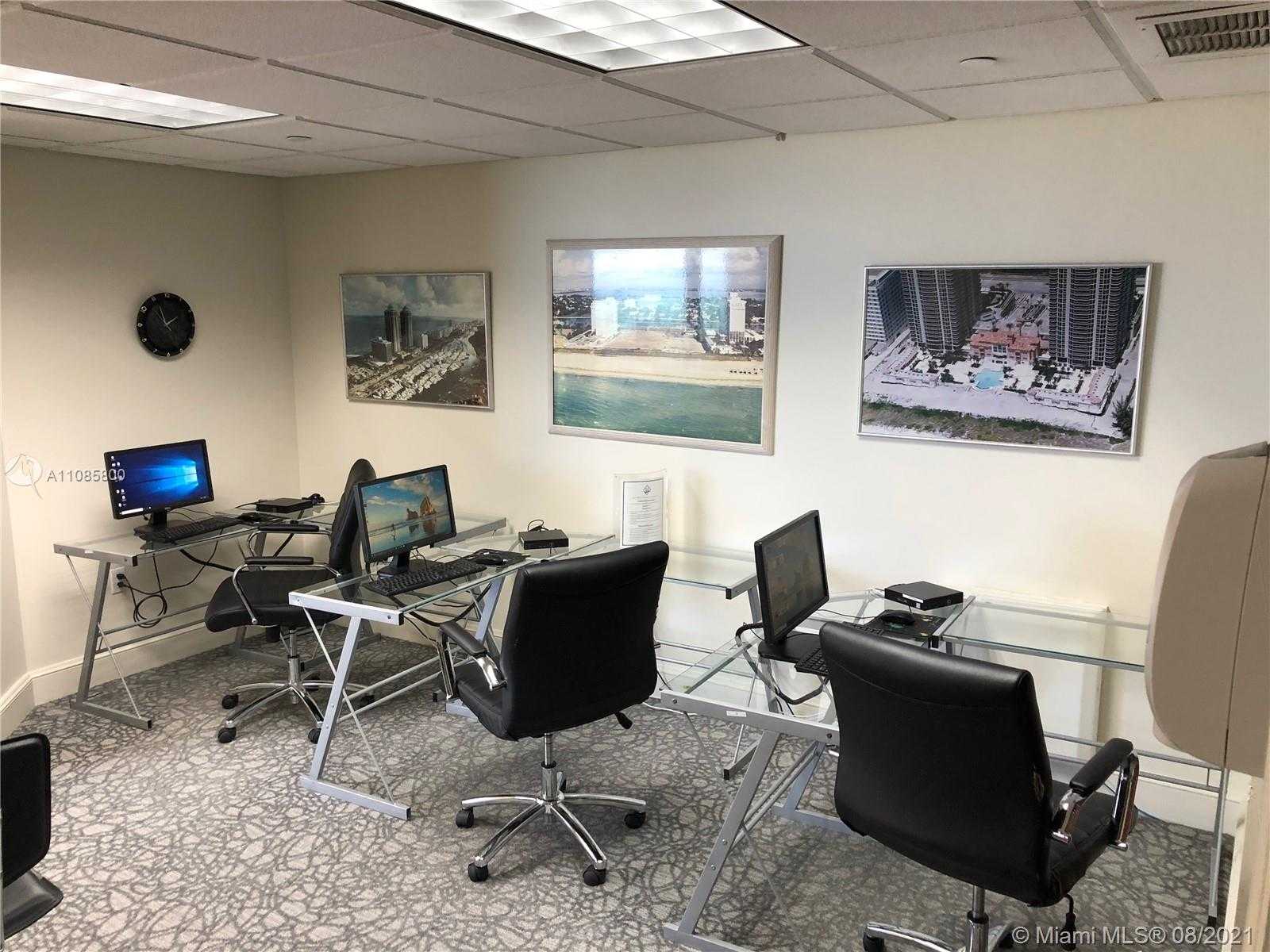 Small Image of 4775 COLLINS AVE #401, Miami Beach Number 28