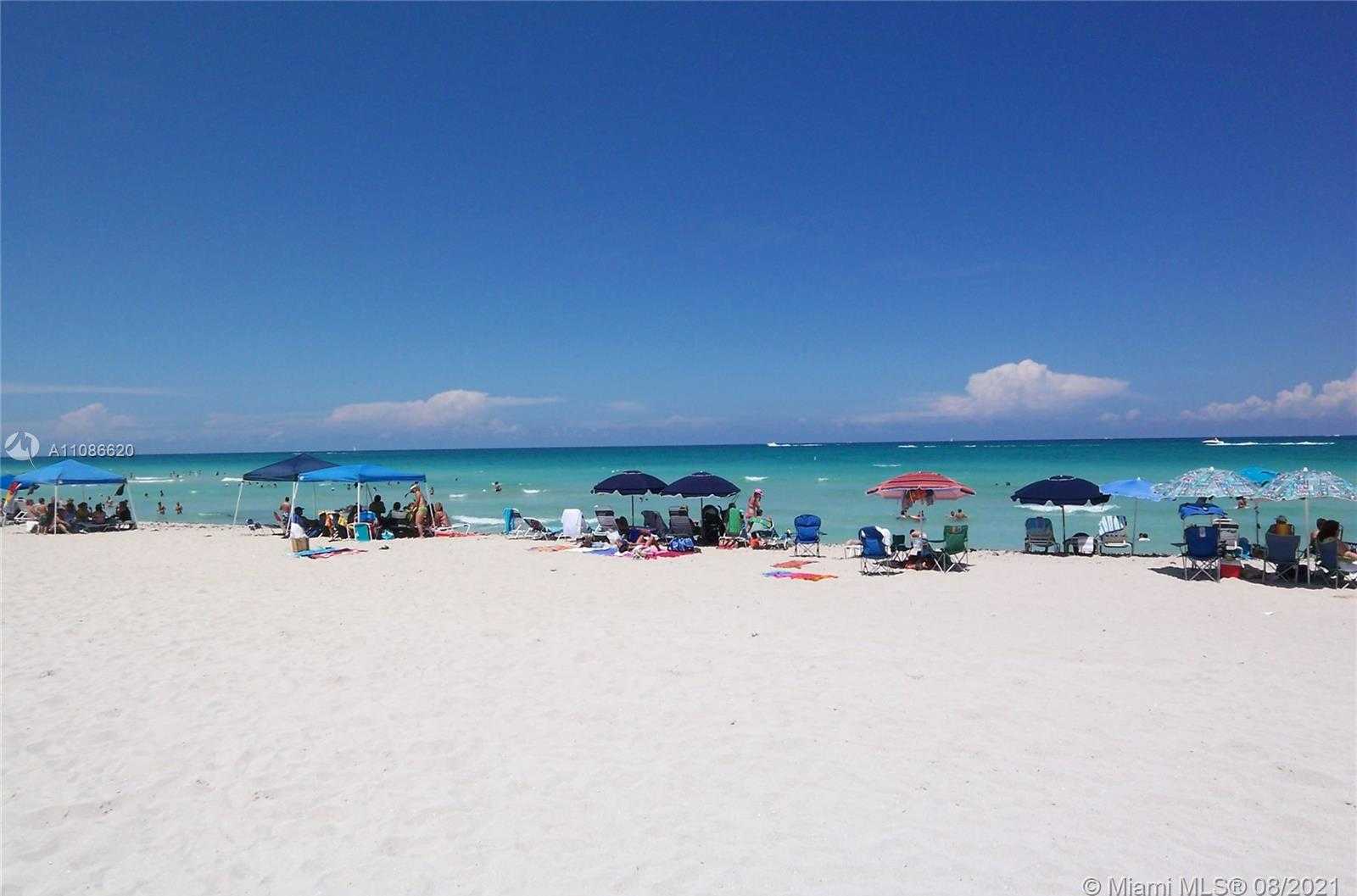 Small Image of 5151 COLLINS AV #1030, Miami Beach Number 32