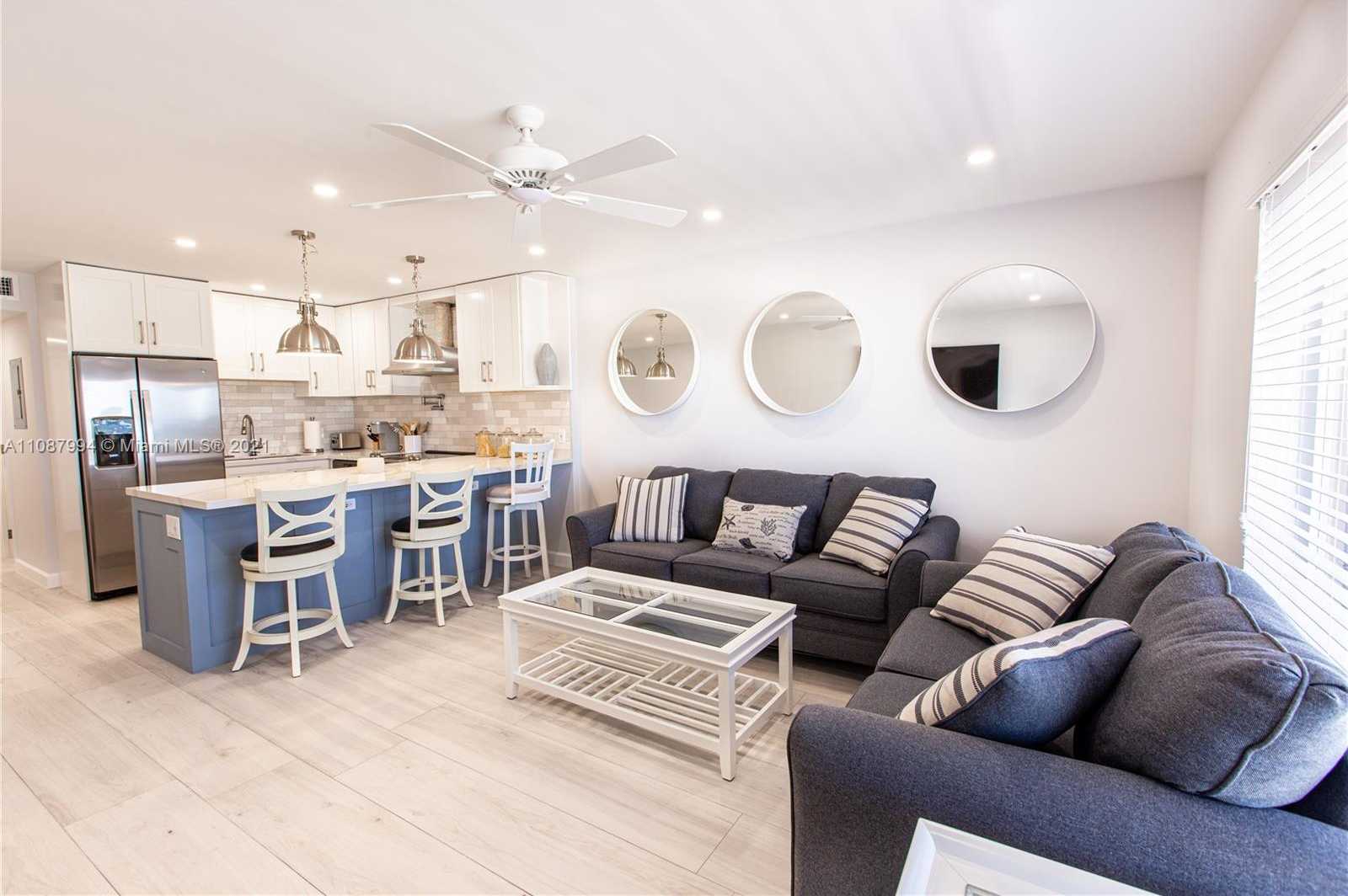 Small Image of 300 OREGON ST #204, Hollywood Number 29