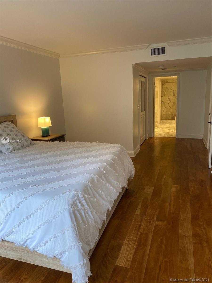 Small Image of 121 CRANDON BLVD #249, Key Biscayne Number 22