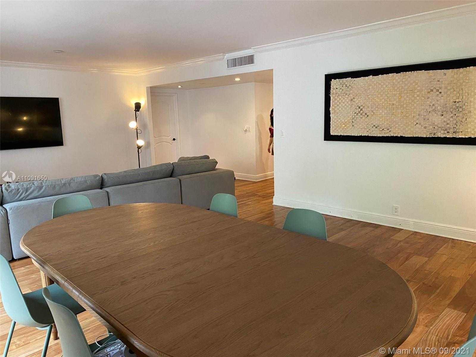 Small Image of 121 CRANDON BLVD #249, Key Biscayne Number 5