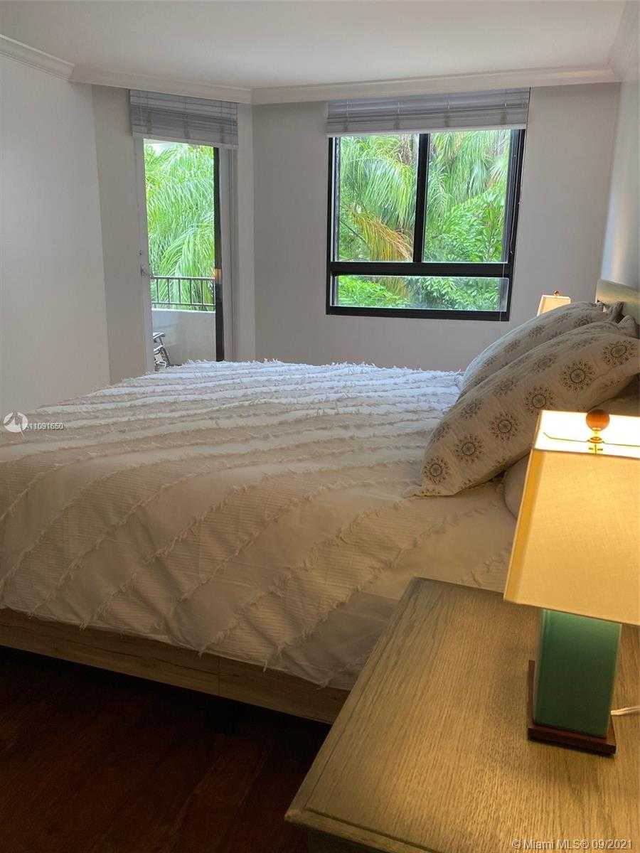 Small Image of 121 CRANDON BLVD #249, Key Biscayne Number 9