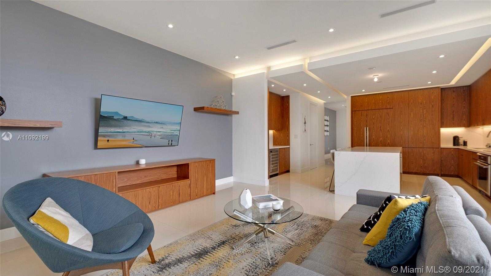 Small Image of 2977 JACKSON AVE #2977, Miami Number 14