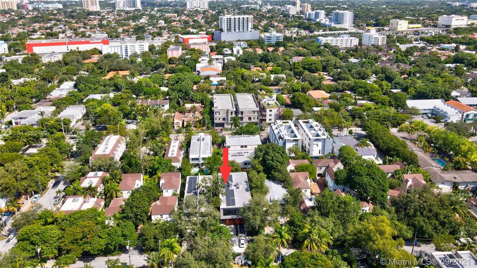 Small Image of 2977 JACKSON AVE #2977, Miami Number 42