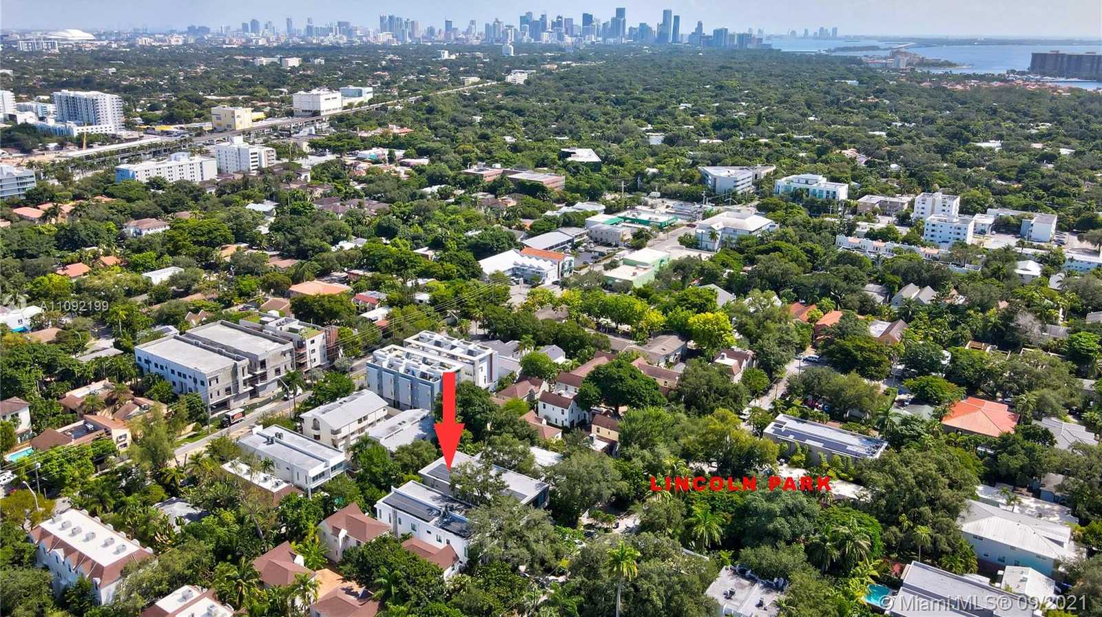 Small Image of 2977 JACKSON AVE #2977, Miami Number 45