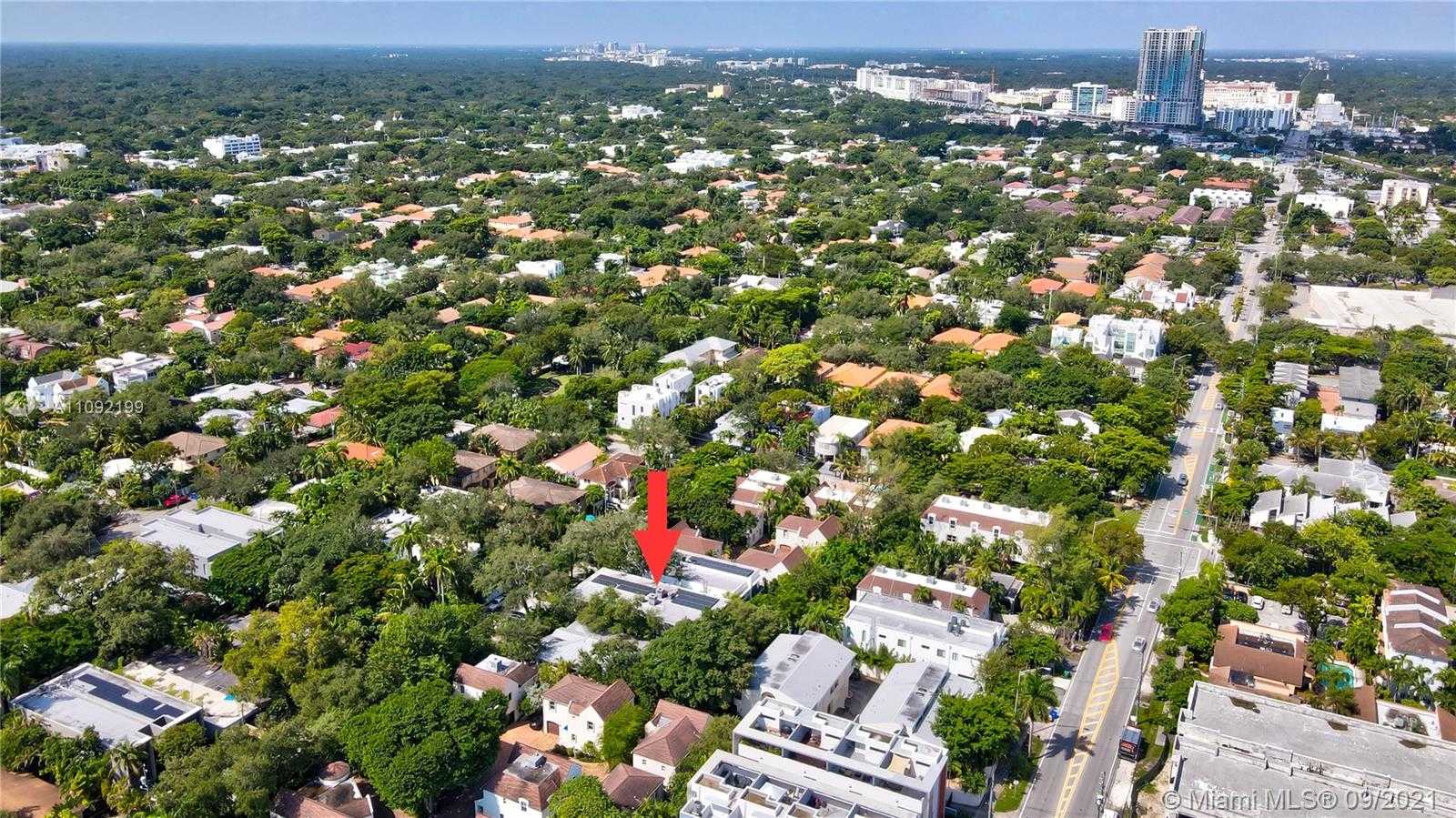 Small Image of 2977 JACKSON AVE #2977, Miami Number 47