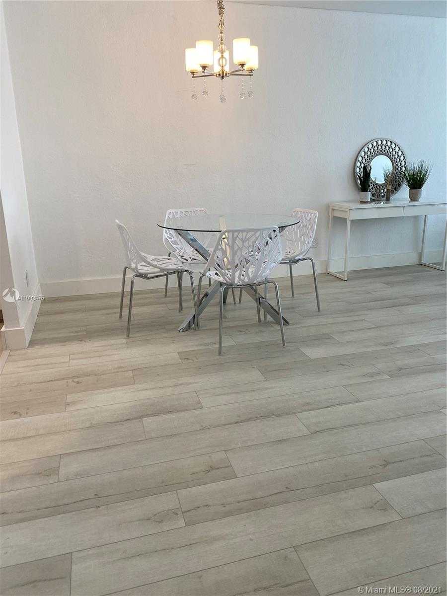 Small Image of 19380 COLLINS AVE #1511, Sunny Isles Beach Number 3