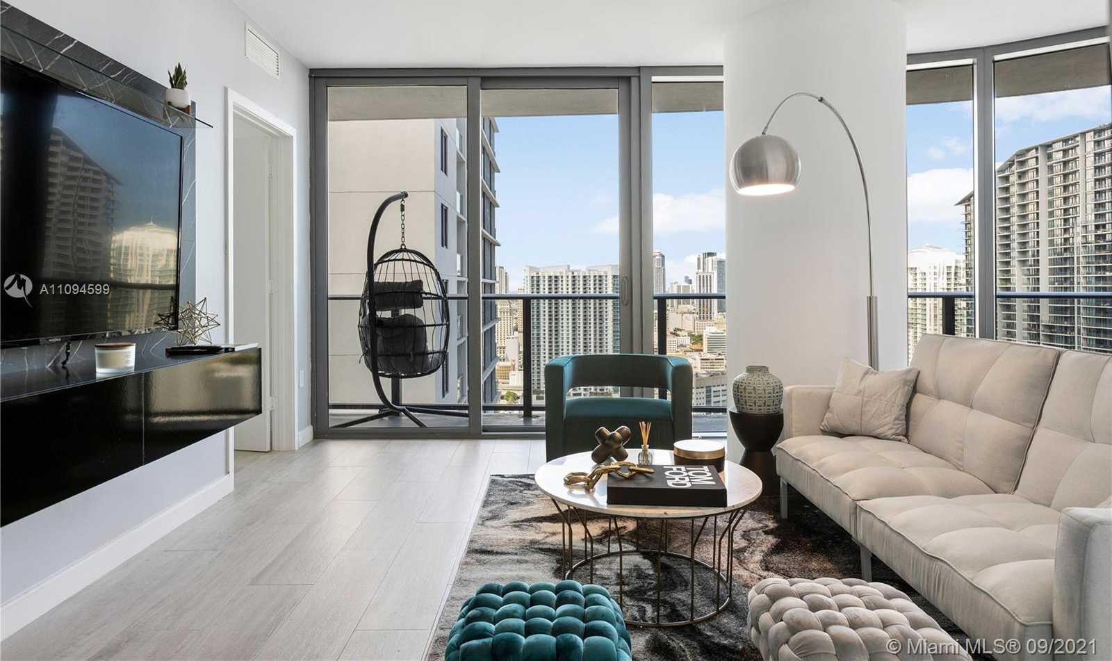 Small Image of 55 SOUTH WEST 9TH ST #3501, Miami Number 17