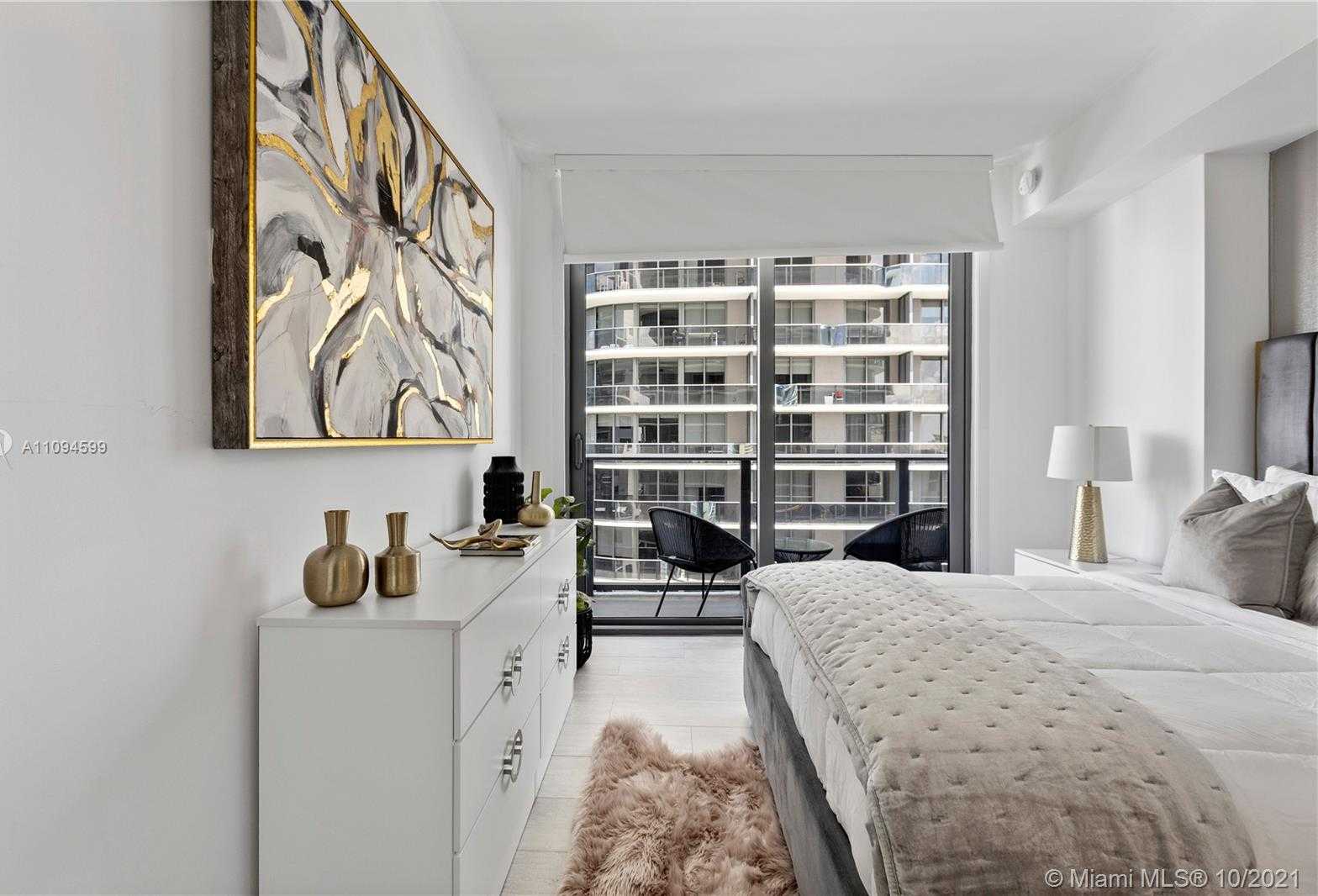 Small Image of 55 SOUTH WEST 9TH ST #3501, Miami Number 7