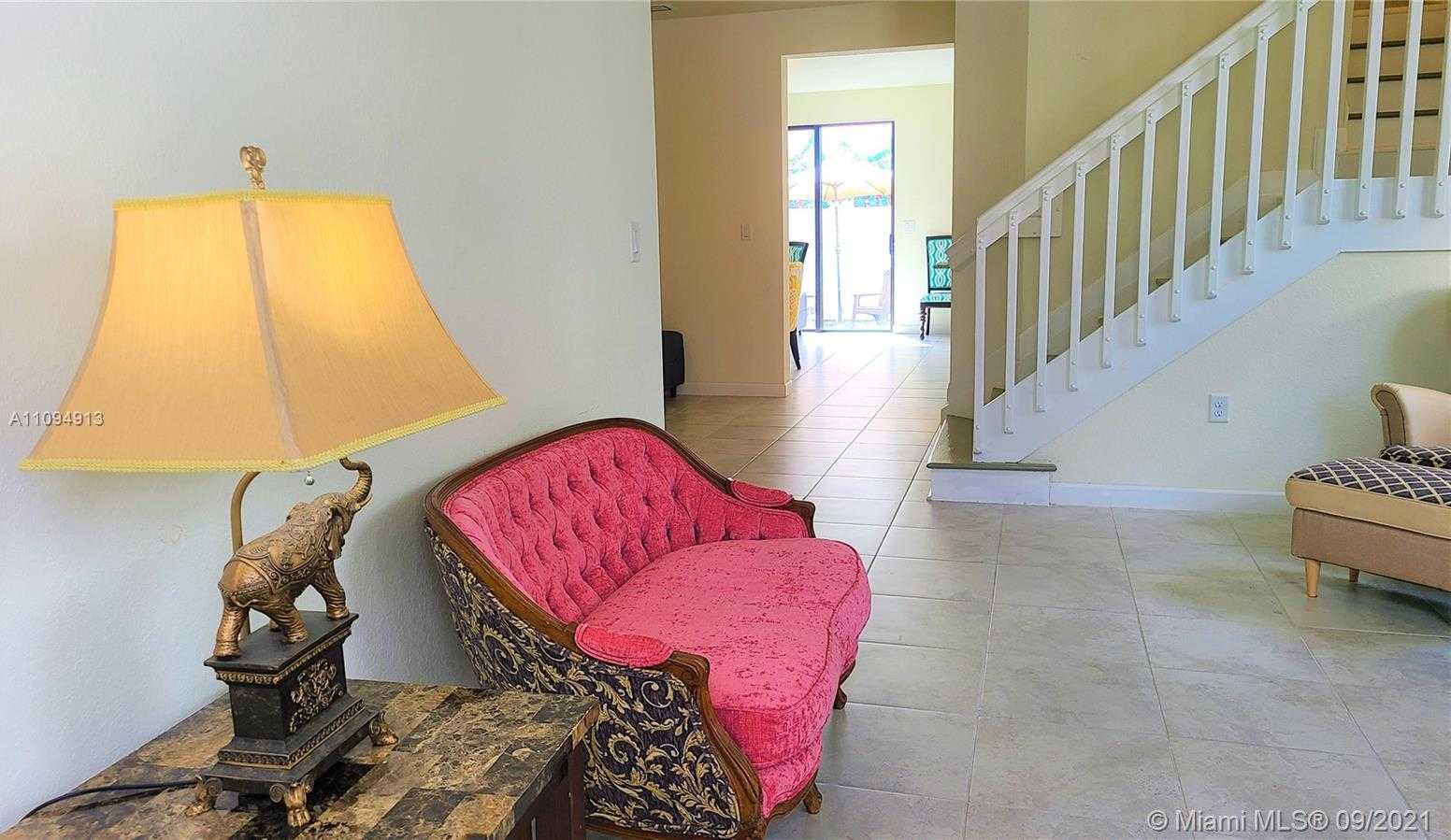 Small Image of 10436 WEST 34TH CT, Hialeah Number 17