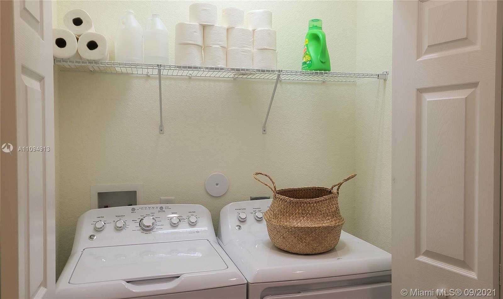 Small Image of 10436 WEST 34TH CT, Hialeah Number 33