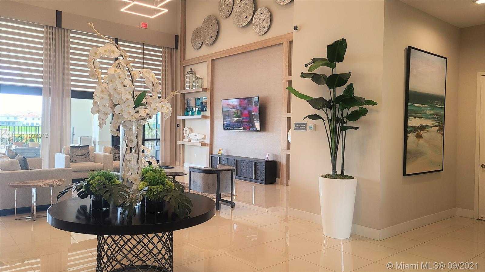 Small Image of 10436 WEST 34TH CT, Hialeah Number 46