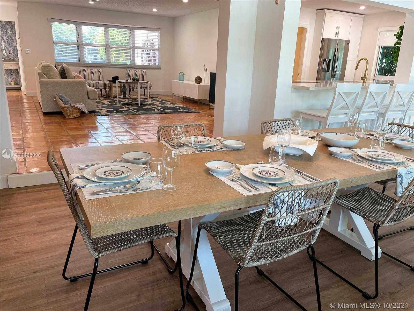 Small Image of 1428 NAUTILUS ISLE #1428, Dania Beach Number 15