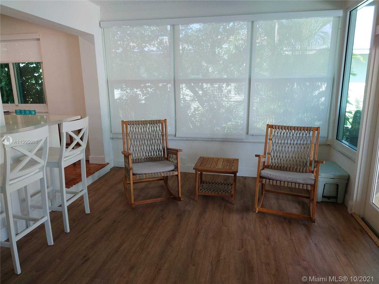 Small Image of 1428 NAUTILUS ISLE #1428, Dania Beach Number 17