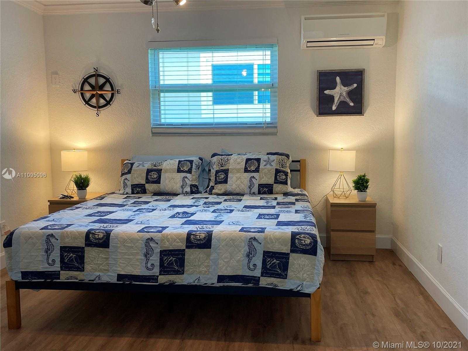 Small Image of 1428 NAUTILUS ISLE #1428, Dania Beach Number 19