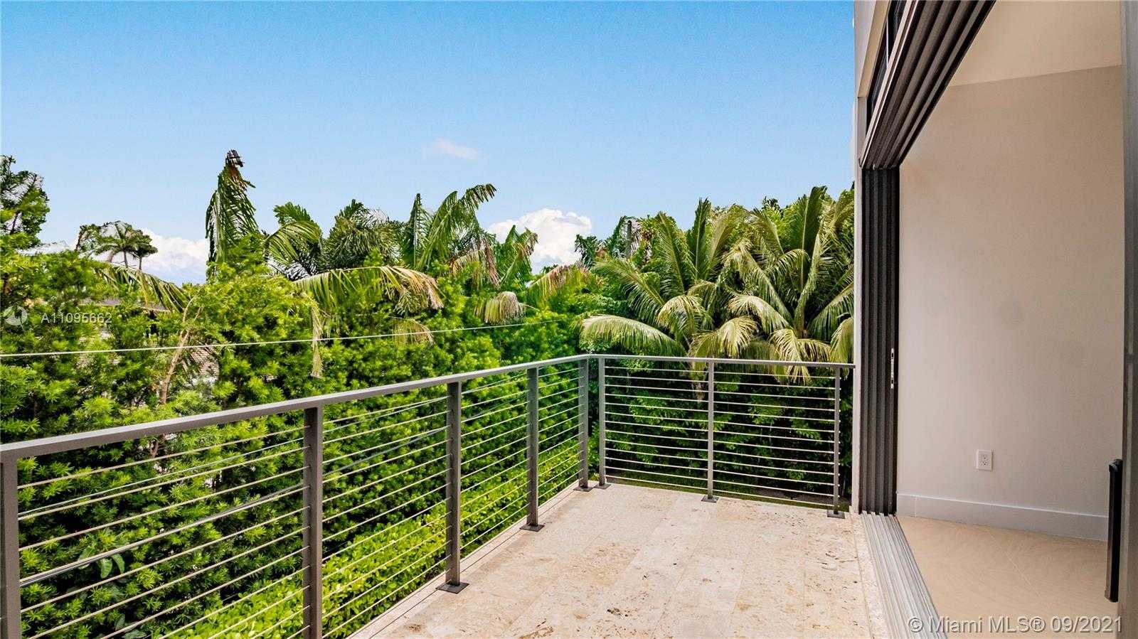 Small Image of 1350 98TH ST #N/A, Bay Harbor Islands Number 16