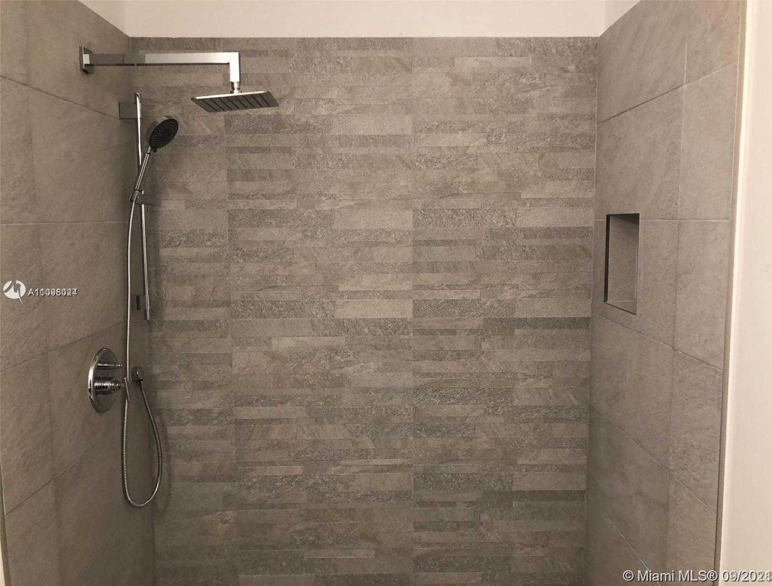 Small Image of 859 SOUTH WEST 154TH PATH, Miami Number 5