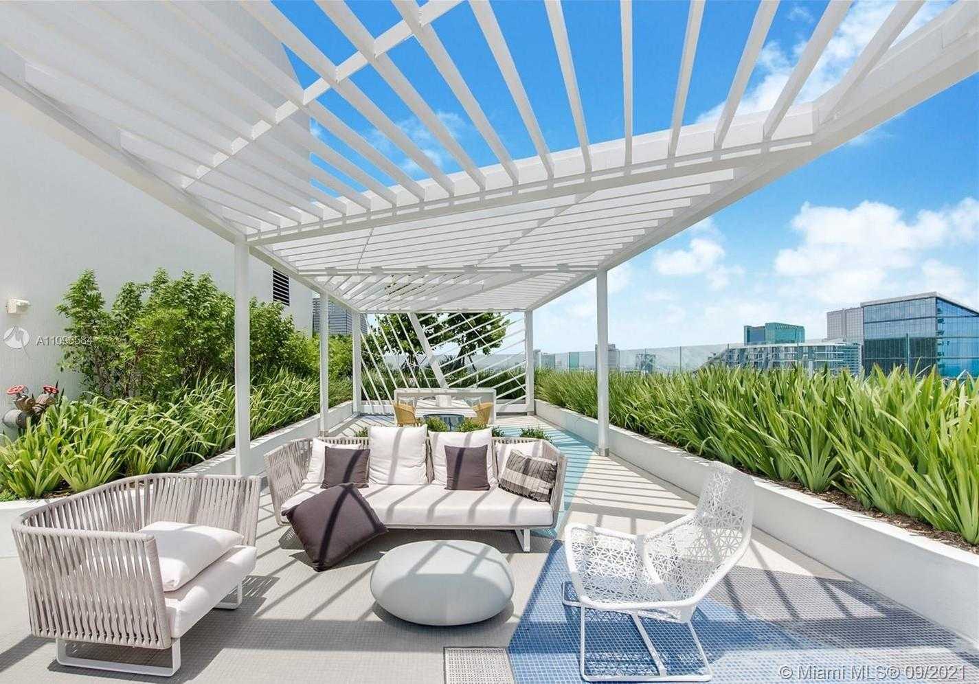 Small Image of 55 SOUTH WEST 9TH #2507, Miami Number 16
