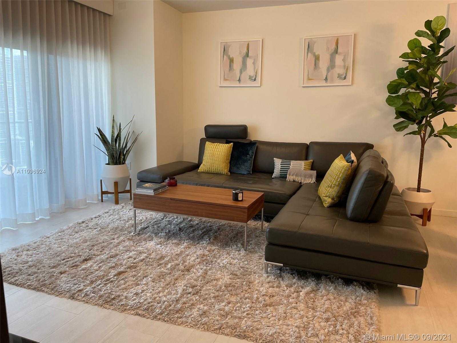 Small Image of 1000 BRICKELL PLAZA #3114, Miami Number 7