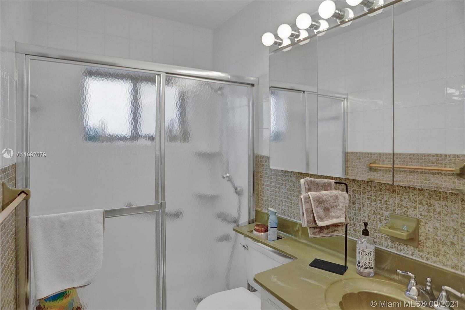 Small Image of 1565 NORTH WEST 30TH AVE #-, Miami Number 13