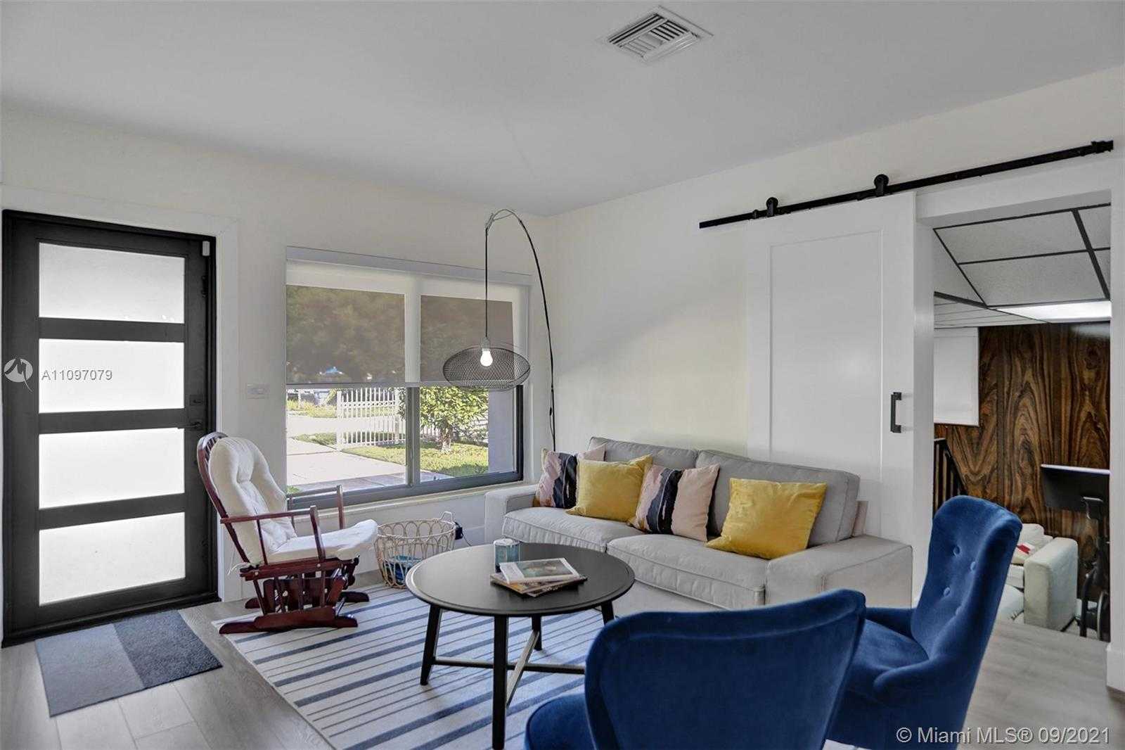 Small Image of 1565 NORTH WEST 30TH AVE #-, Miami Number 3