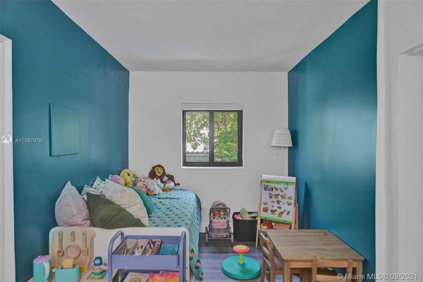 Small Image of 1565 NORTH WEST 30TH AVE #-, Miami Number 8