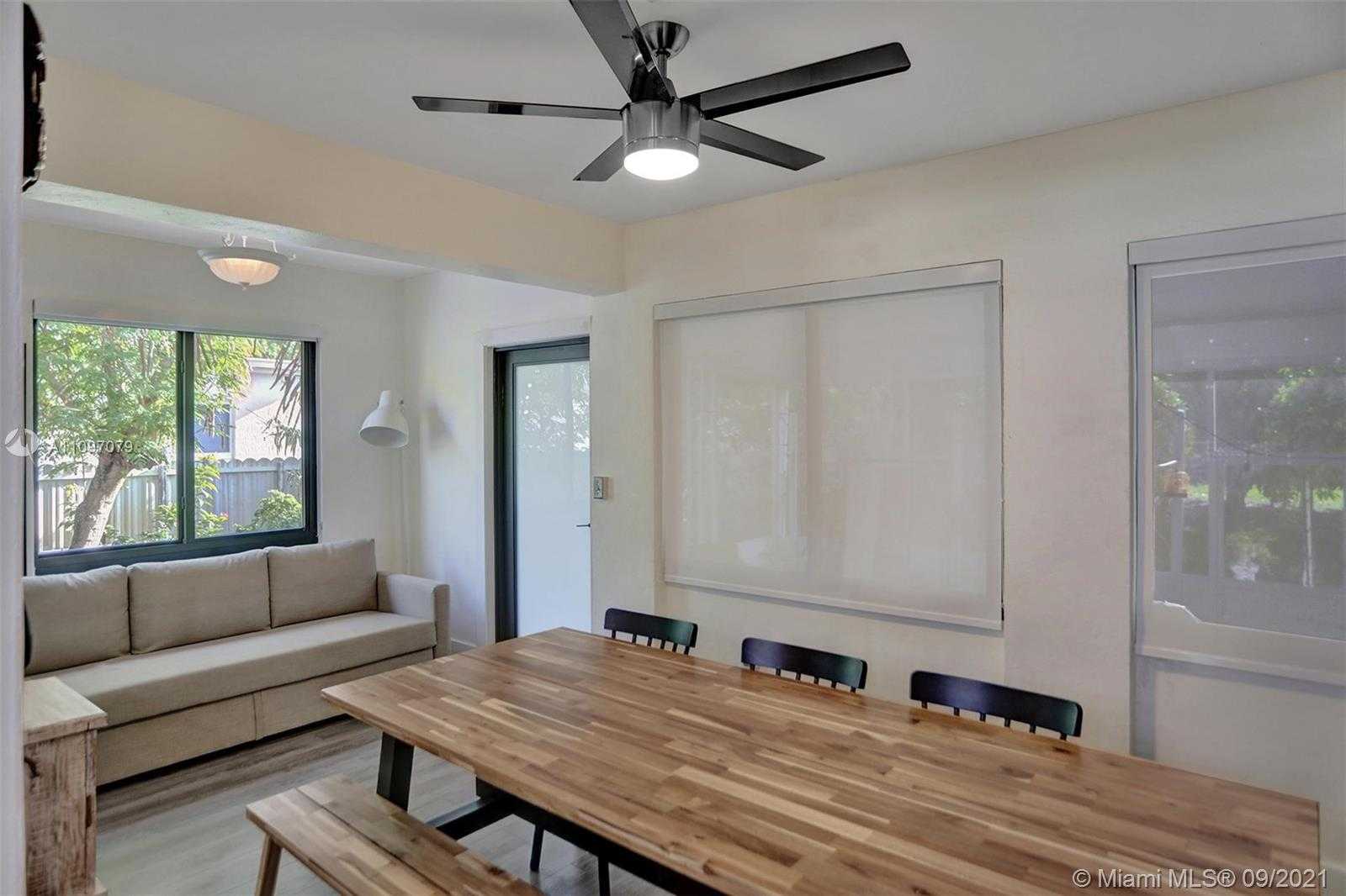 Small Image of 1565 NORTH WEST 30TH AVE #-, Miami Number 9