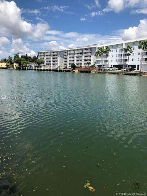 Small Image of 1141 MARSEILLE DR #2, Miami Beach Number 16