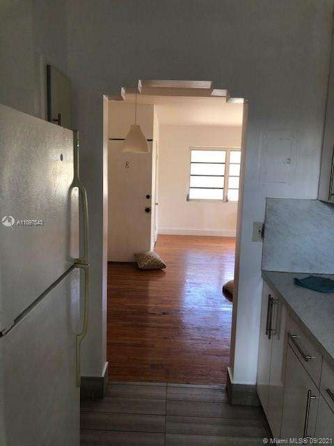 Small Image of 1141 MARSEILLE DR #2, Miami Beach Number 7
