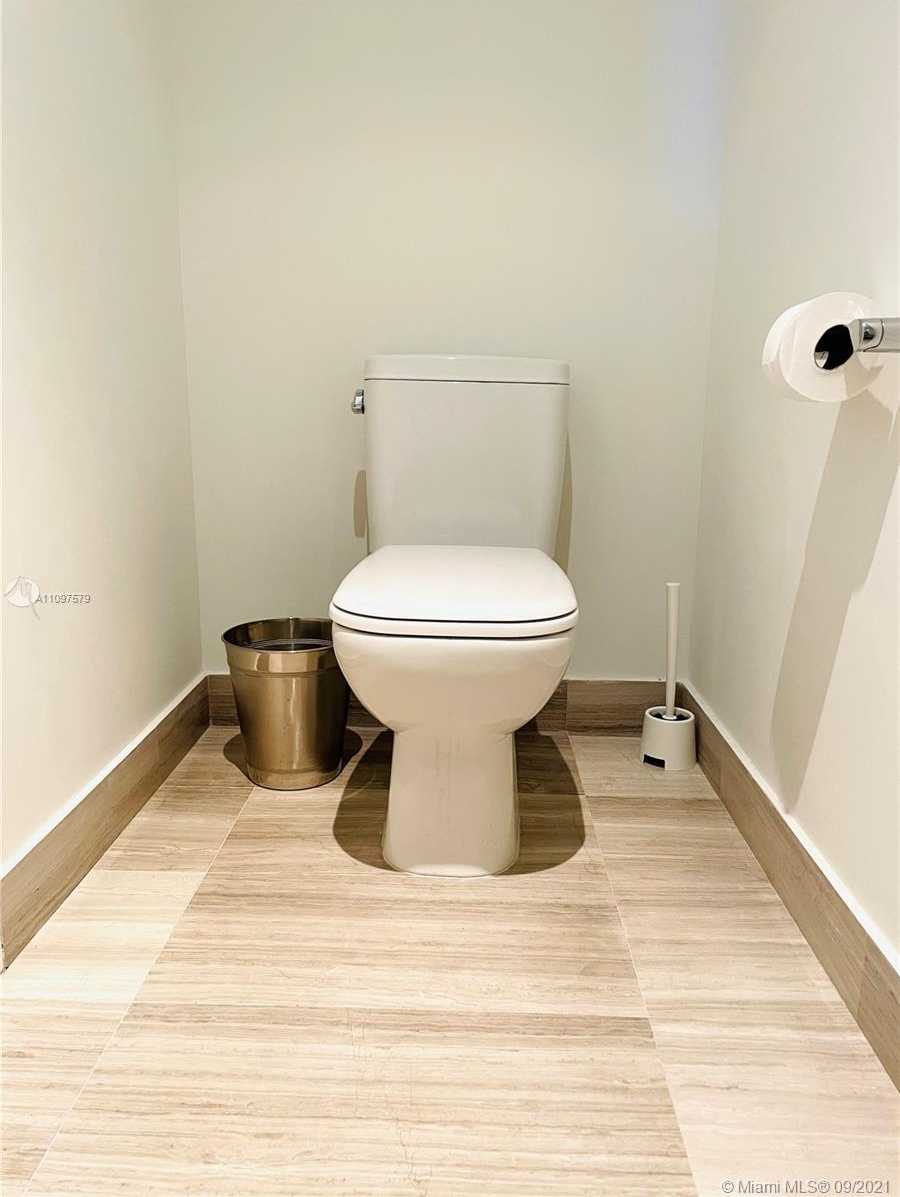 Small Image of 3300 NORTH EAST 188TH ST #409, Aventura Number 33