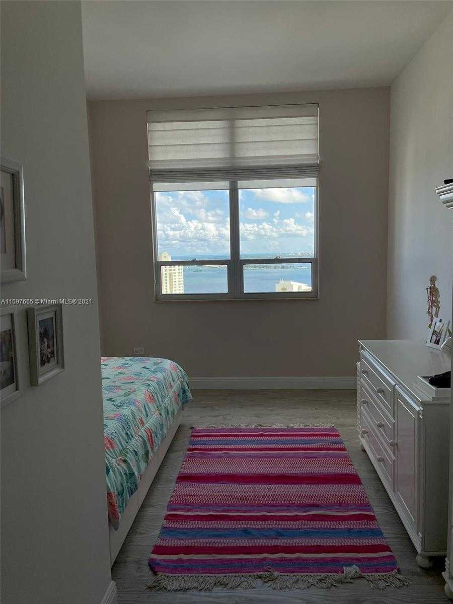 Small Image of 801 BRICKELL KEY BLVD #3309, Miami Number 10