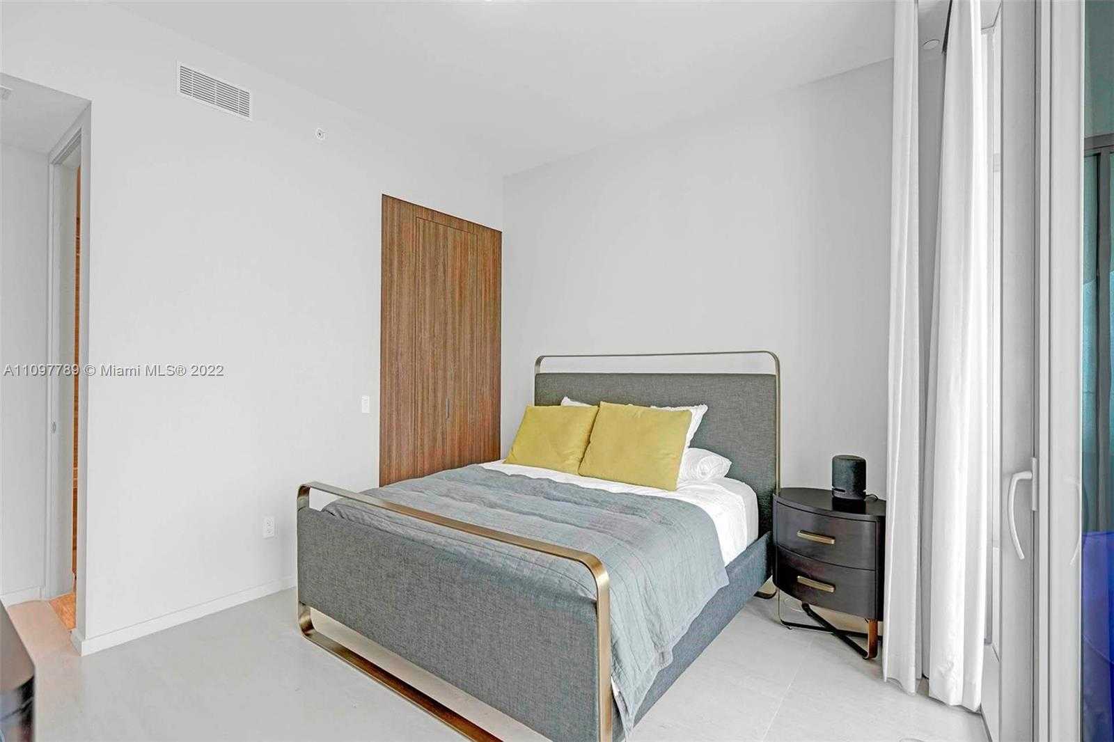 Small Image of 18975 COLLINS AVE #3003, Sunny Isles Beach Number 15