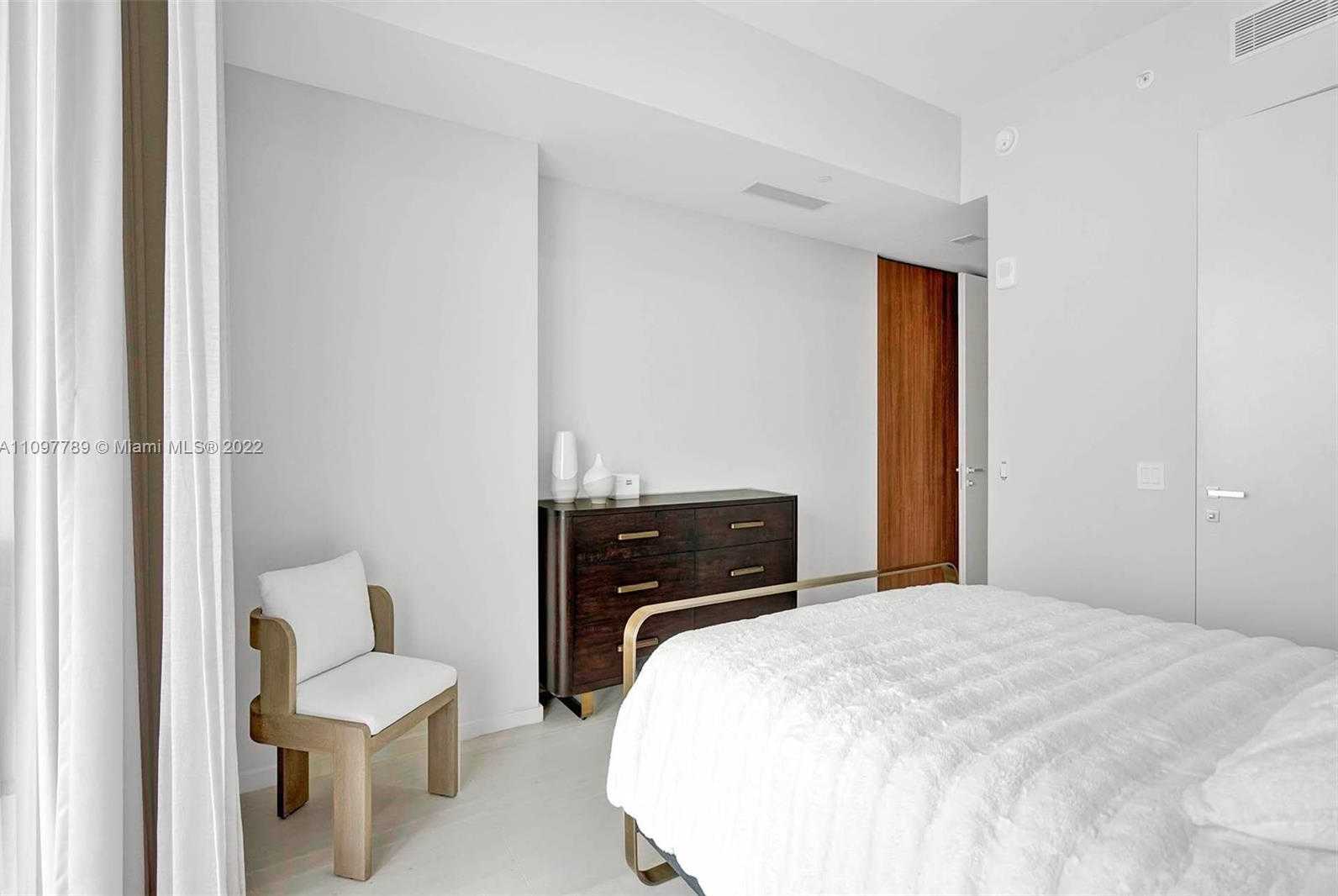 Small Image of 18975 COLLINS AVE #3003, Sunny Isles Beach Number 16
