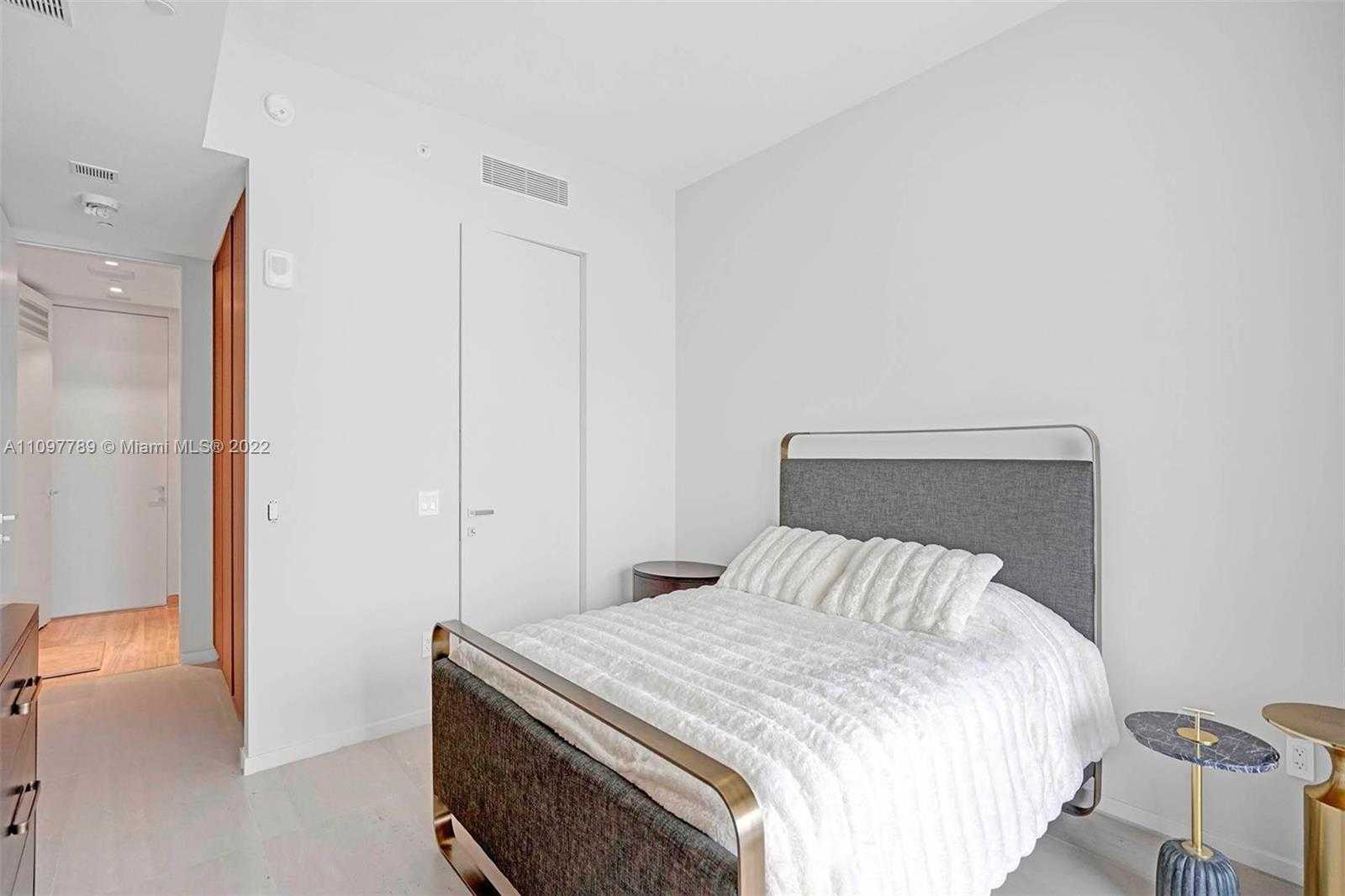 Small Image of 18975 COLLINS AVE #3003, Sunny Isles Beach Number 17