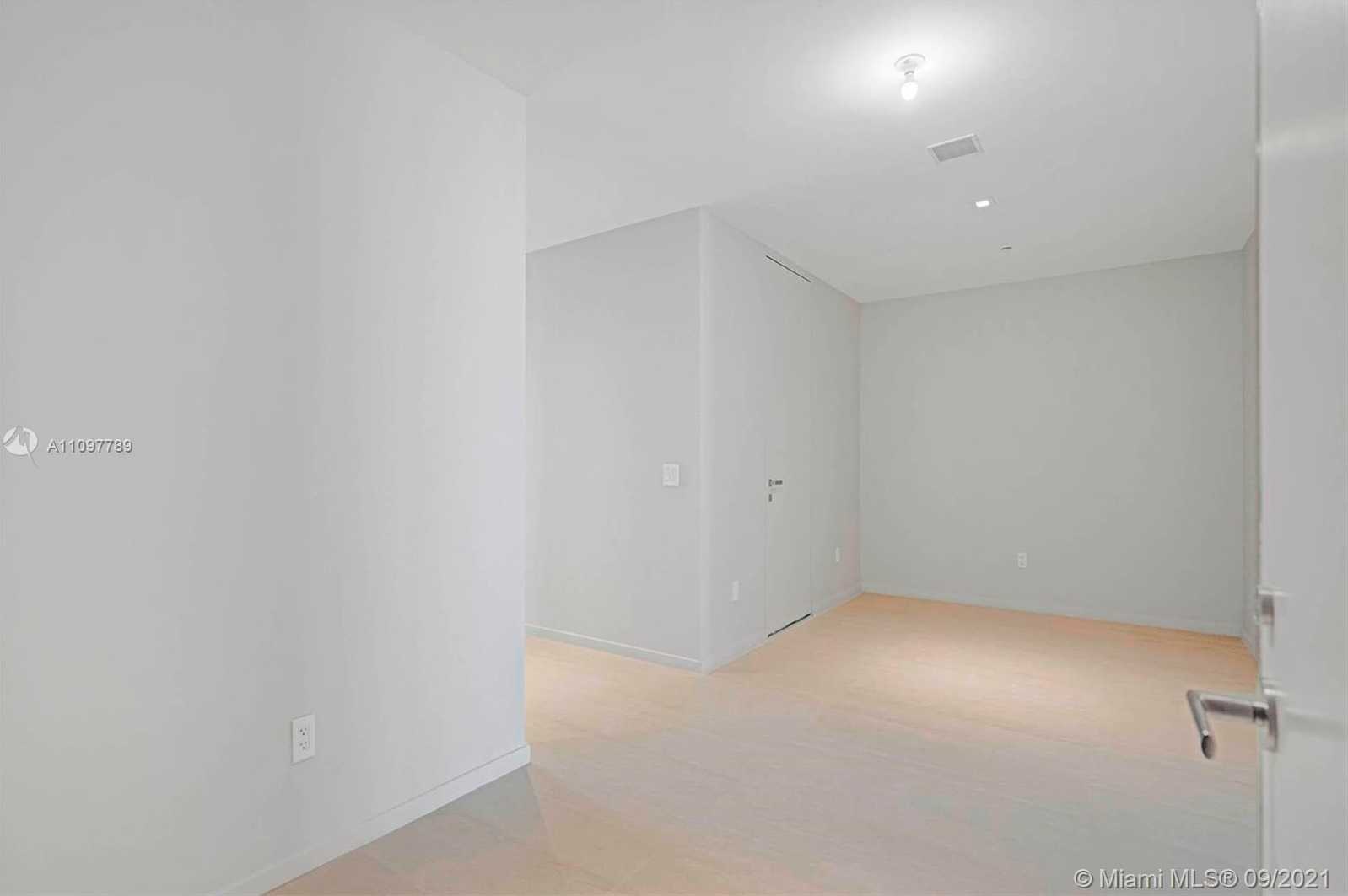 Small Image of 18975 COLLINS AVE #3003, Sunny Isles Beach Number 53
