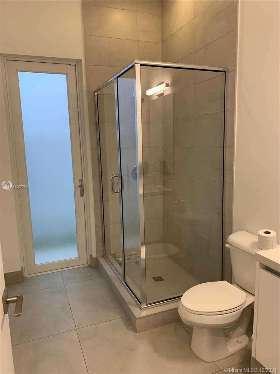Small Image of 7450 NORTH WEST 100TH CT, Doral Number 10