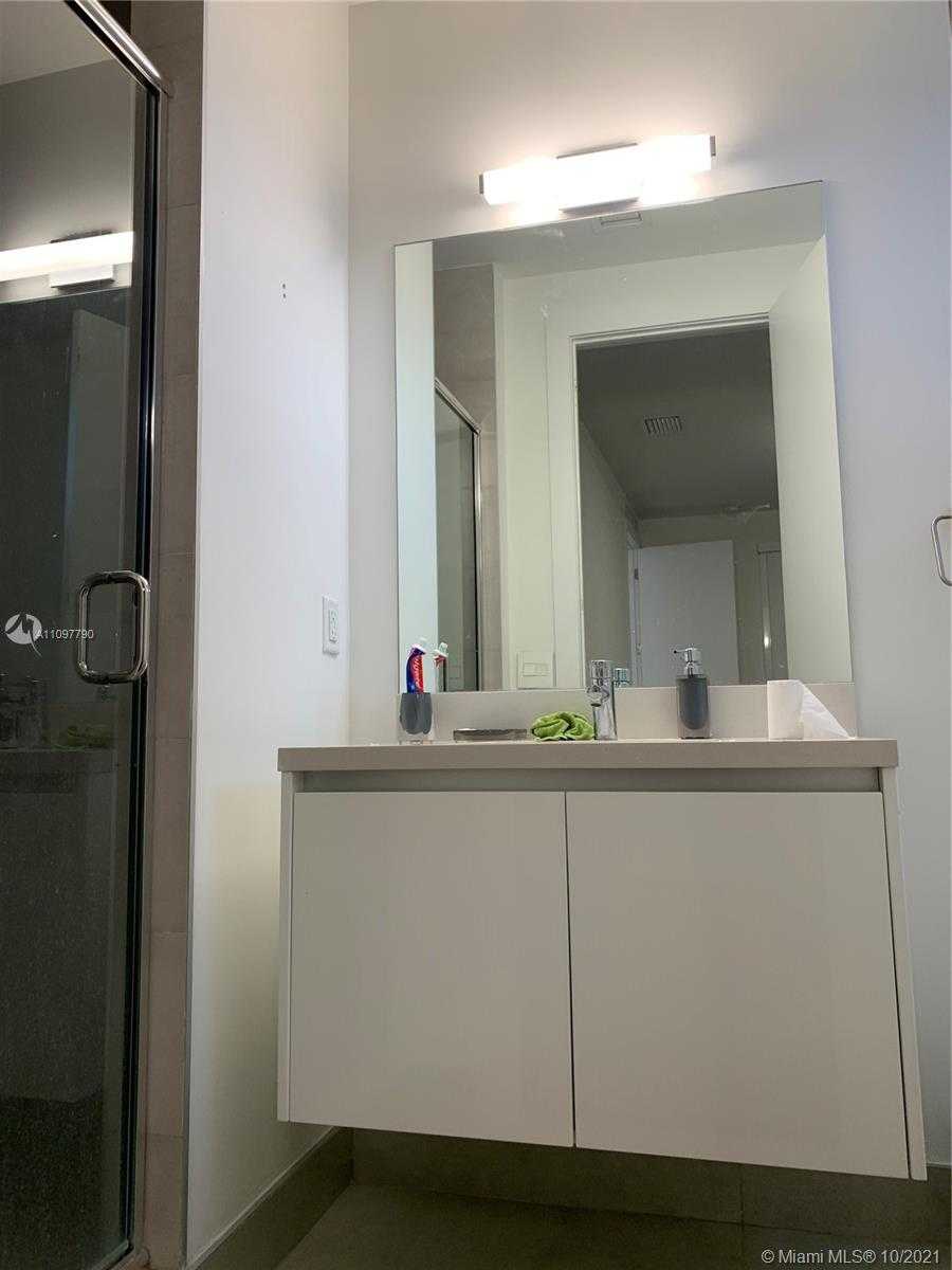 Small Image of 7450 NORTH WEST 100TH CT, Doral Number 18