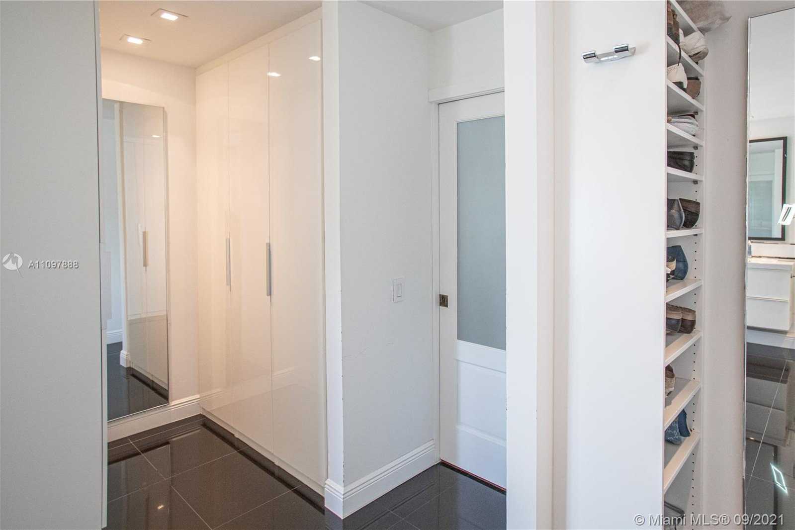 Small Image of 1222 CHINABERRY DR, Weston Number 40