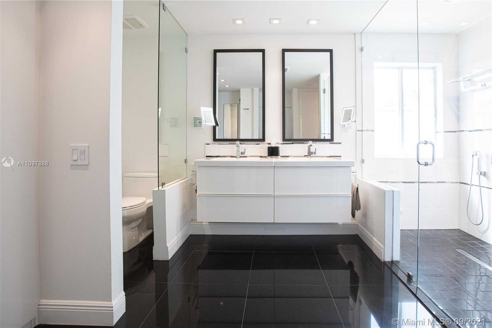 Small Image of 1222 CHINABERRY DR, Weston Number 44
