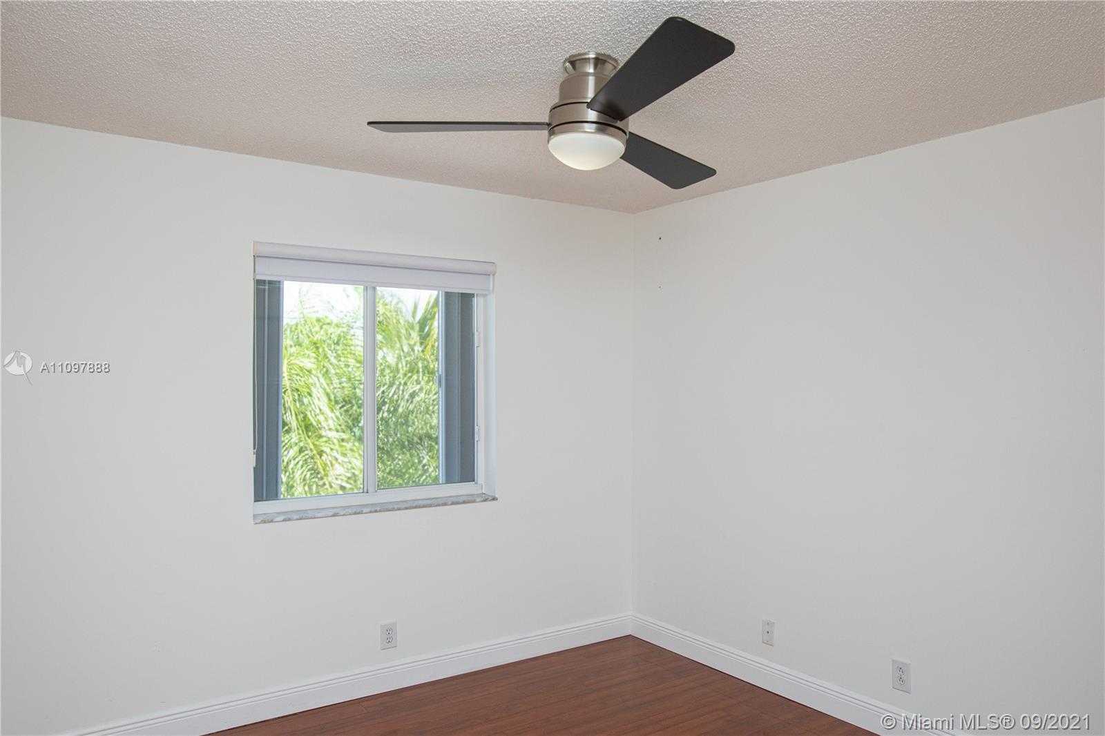 Small Image of 1222 CHINABERRY DR, Weston Number 45