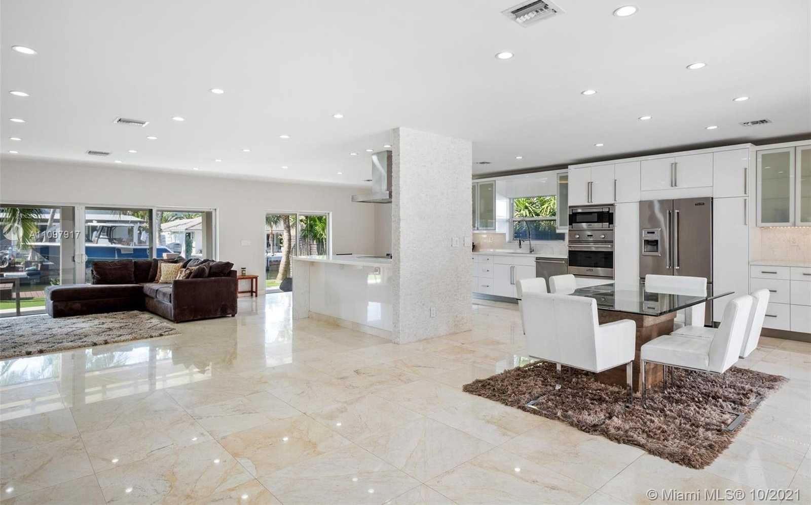 Small Image of 1230 NORTH EAST 83RD ST, Miami Number 12