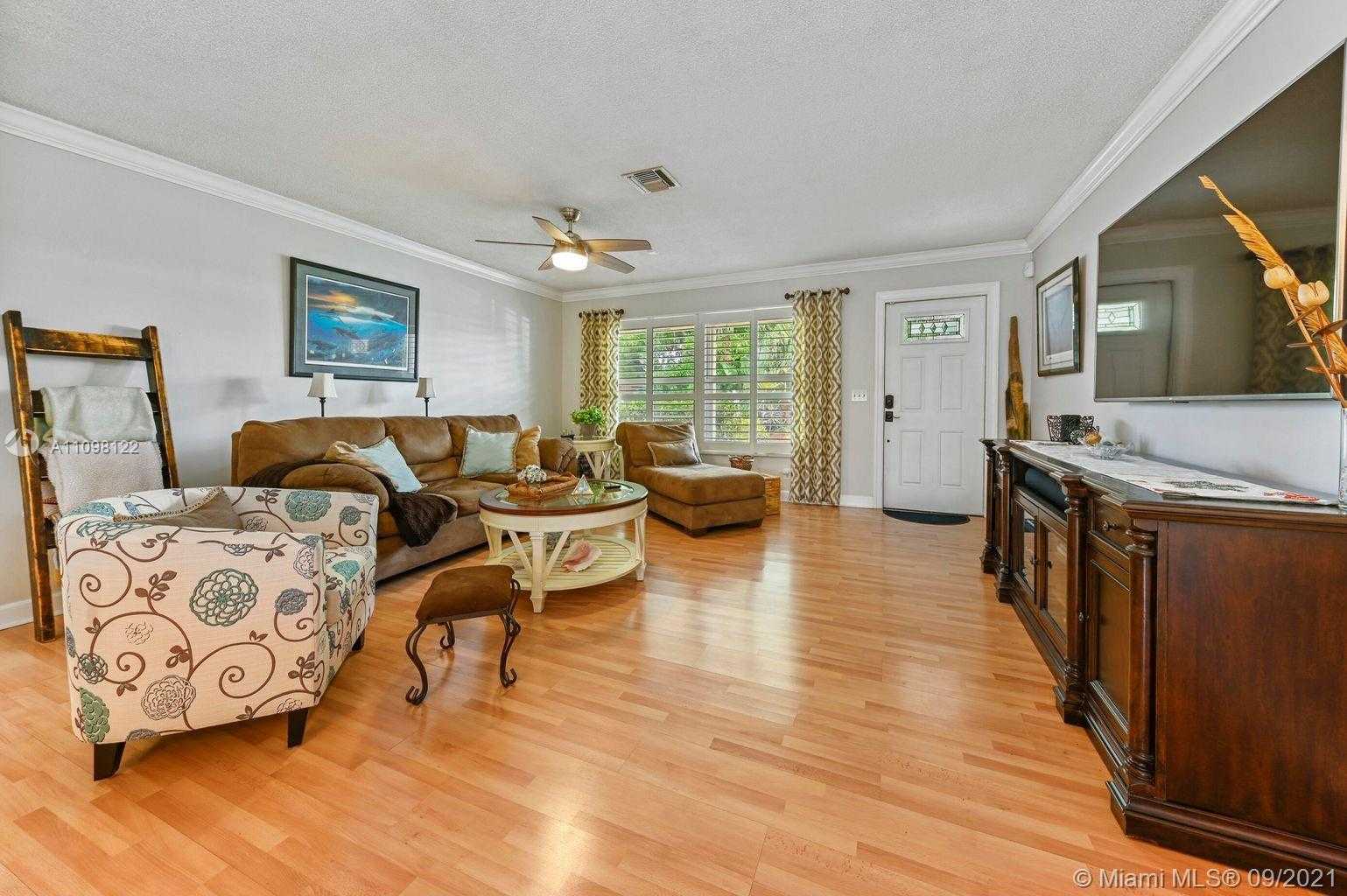 Small Image of 717 OCEAN INLET DR, Boynton Beach Number 2