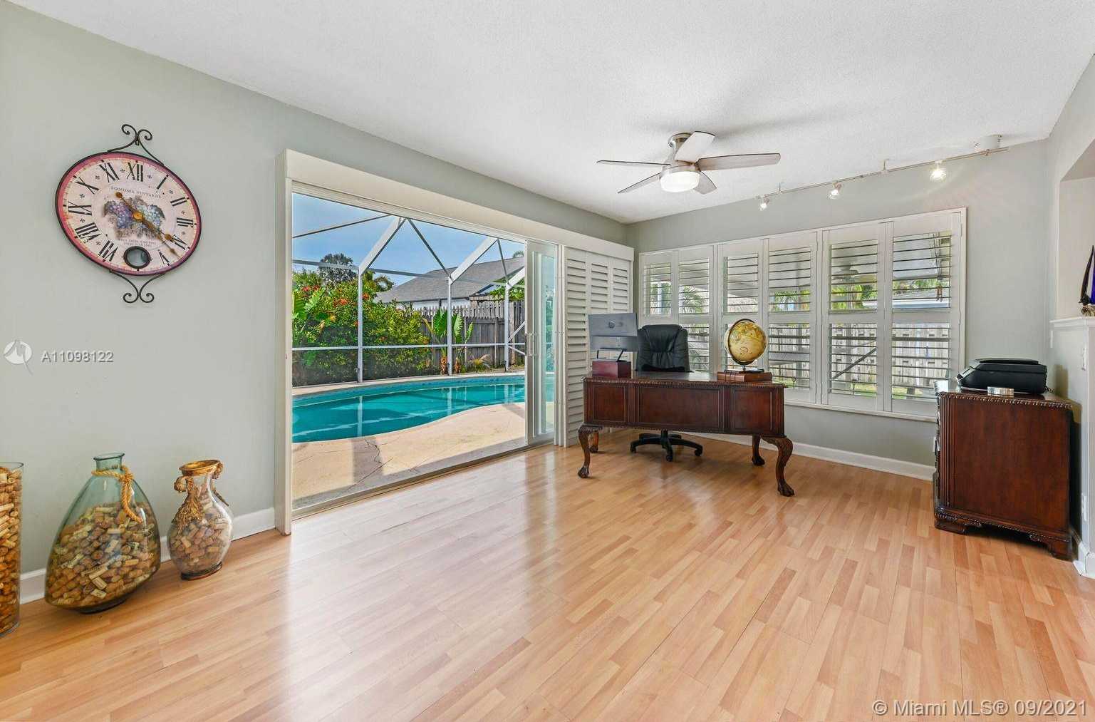 Small Image of 717 OCEAN INLET DR, Boynton Beach Number 3