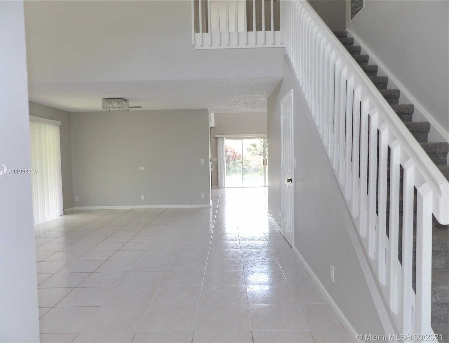 Small Image of 10004 NORTH WEST 57TH PL, Coral Springs Number 4