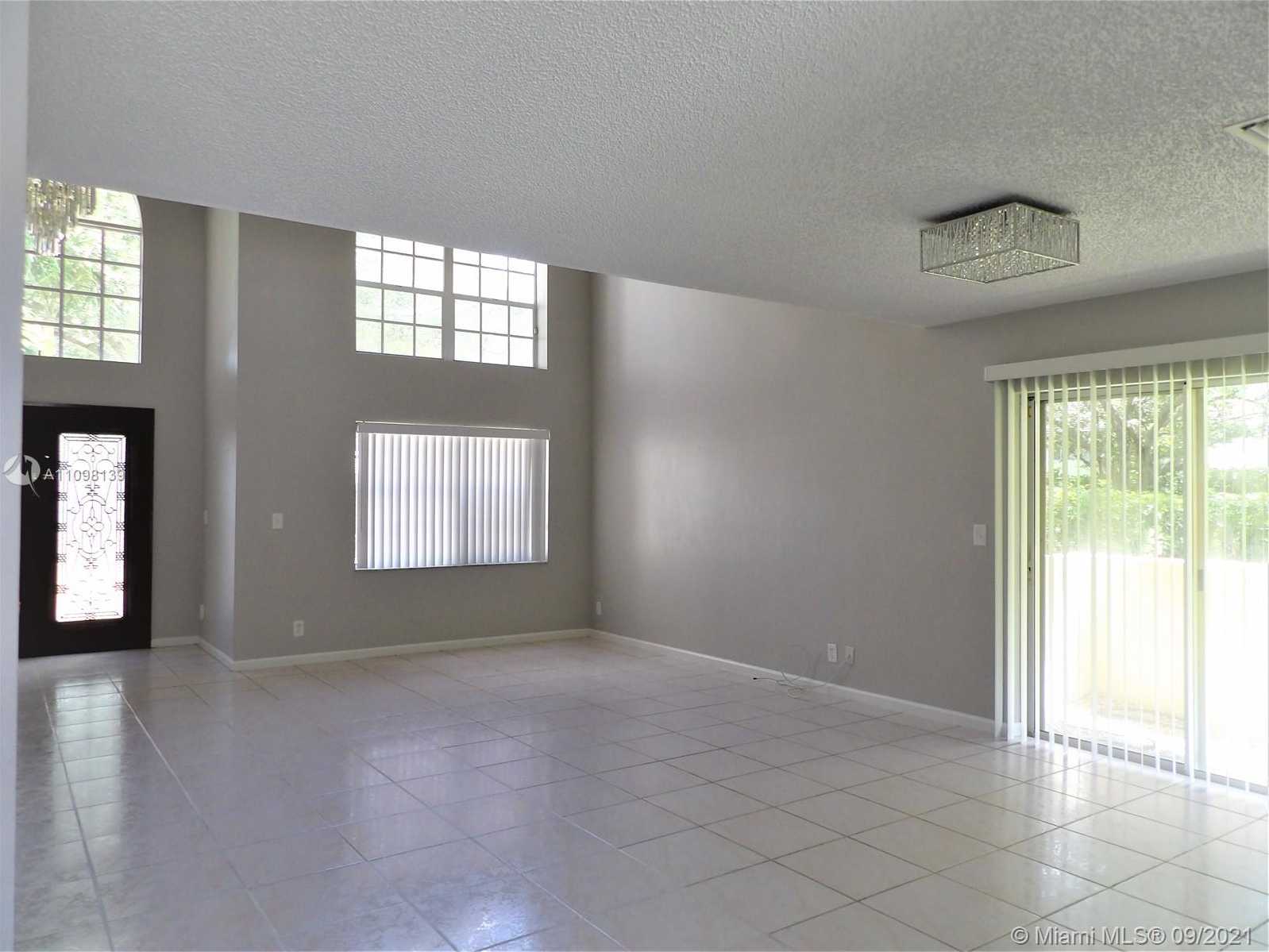 Small Image of 10004 NORTH WEST 57TH PL, Coral Springs Number 5