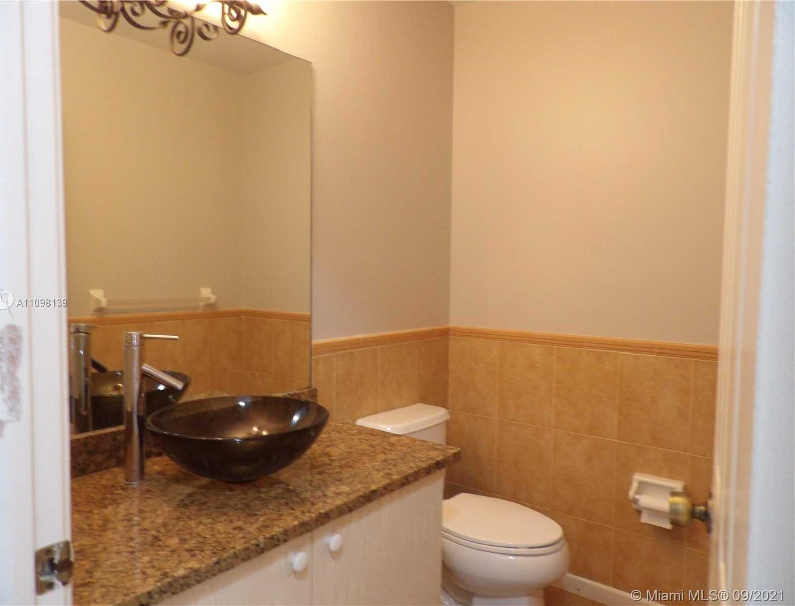 Small Image of 10004 NORTH WEST 57TH PL, Coral Springs Number 8