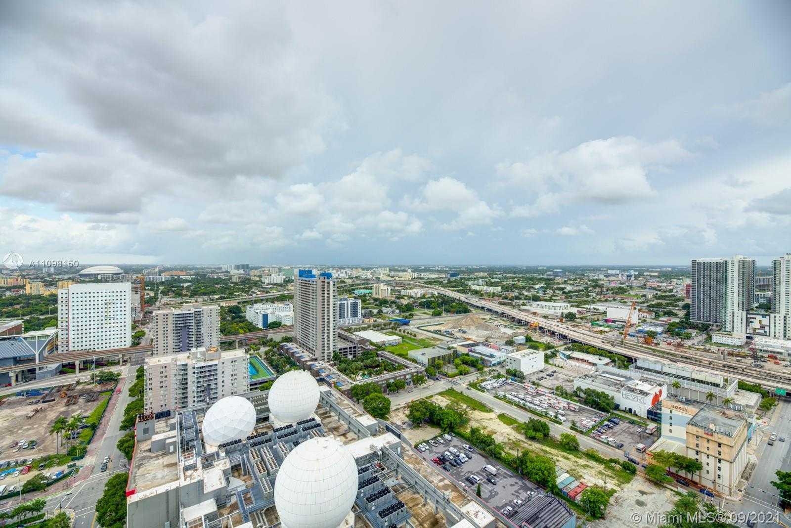 Small Image of 851 NORTH EAST 1ST AVE #2912, Miami Number 34