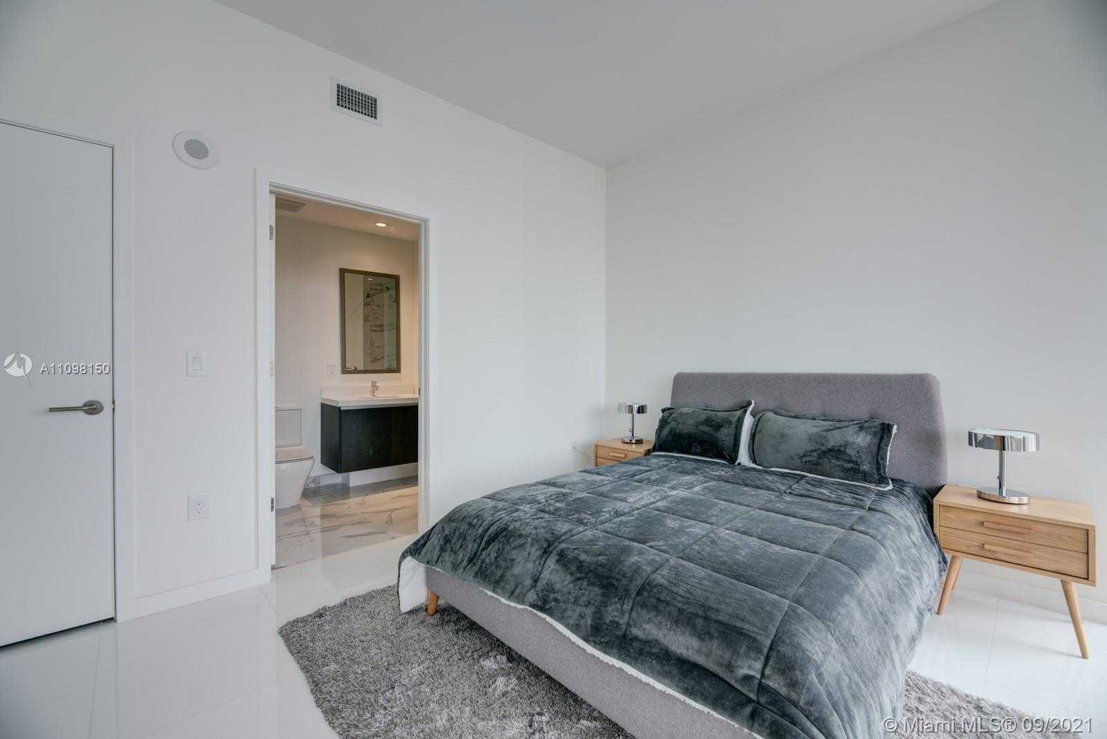 Small Image of 851 NORTH EAST 1ST AVE #2912, Miami Number 36