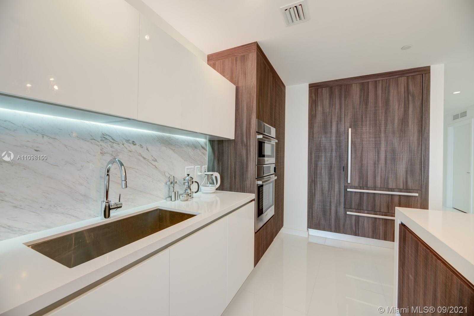Small Image of 851 NORTH EAST 1ST AVE #2912, Miami Number 4