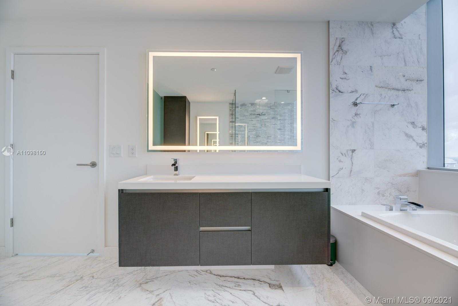 Small Image of 851 NORTH EAST 1ST AVE #2912, Miami Number 41